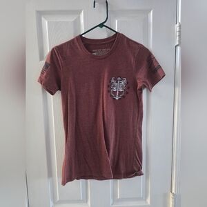 Grunt Style Maroon Crewneck Graphic Tee with Skeleton Crest